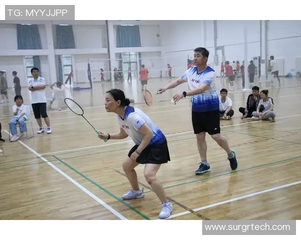 上海羽毛球队团队协作引发热议争议背后的默契与挑战分析