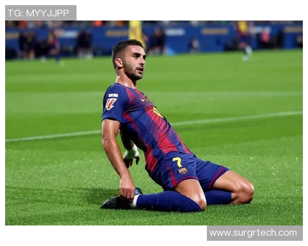 足球明星剧照高清图片欣赏展现球场魅力与风采的精彩瞬间 足球明星剧照高清图片欣赏展现球场魅力与风采的精彩瞬间