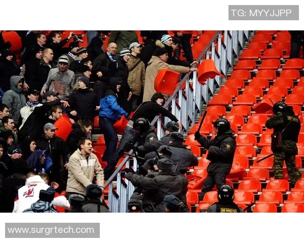 足球明星在黑帮中的影响力与地位探讨及其背后的社会现象分析 足球明星在黑帮中的影响力与地位探讨及其背后的社会现象分析