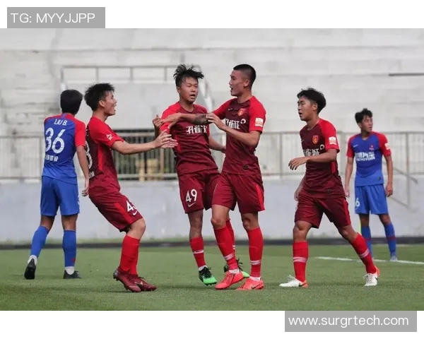 重庆足球队在世界锦标赛积分榜上以50分稳居第一名展现强大实力 重庆足球队在世界锦标赛积分榜上以50分稳居第一名展现强大实力